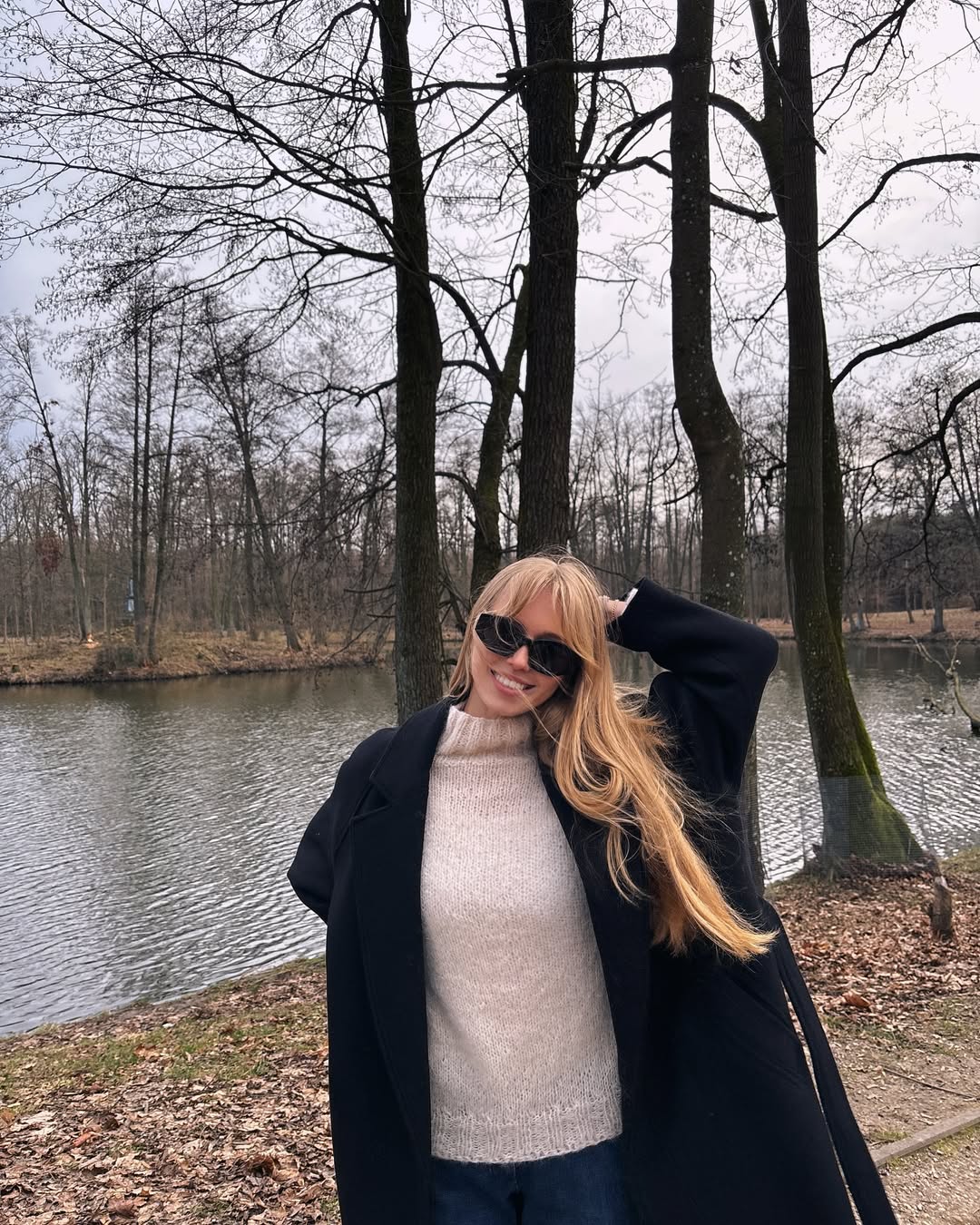 Gumka fluffy różowa moher La Opalia